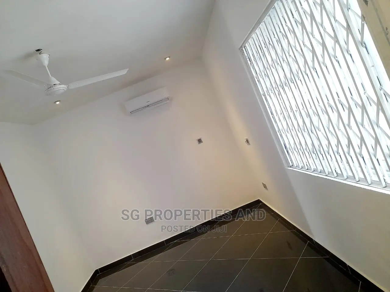 2bdrm House in Community 20, Spintex for rent