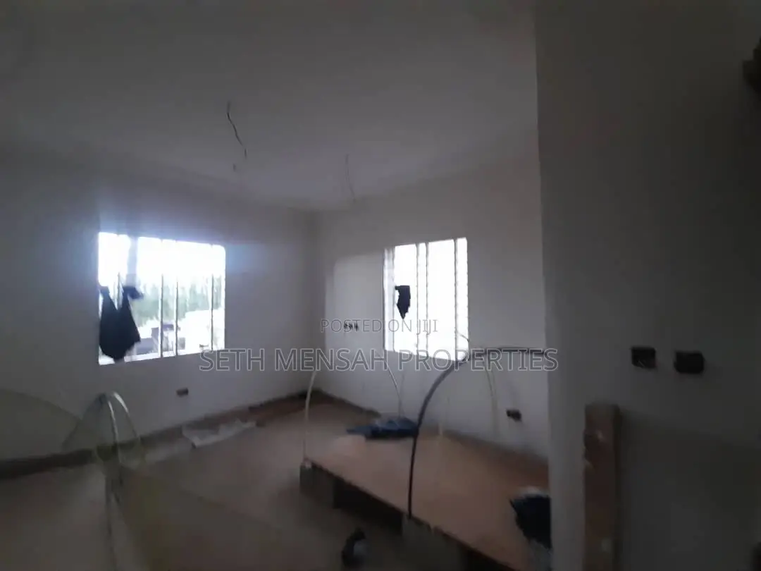 4bdrm House in Haatso for Sale