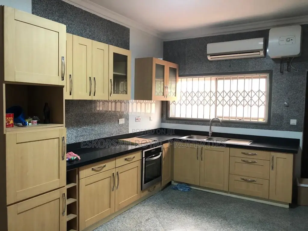 6bdrm House in American  House for rent