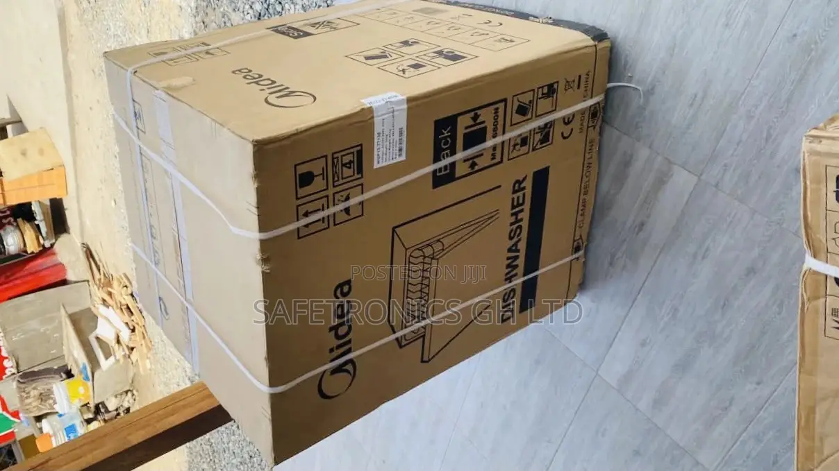 Midea WQP12-7713E Built-in 12 Plates Dishwasher