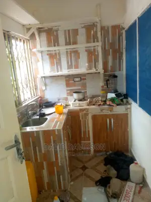 Mini Flat in Chamber And Hall, Tema Metropolitan for rent