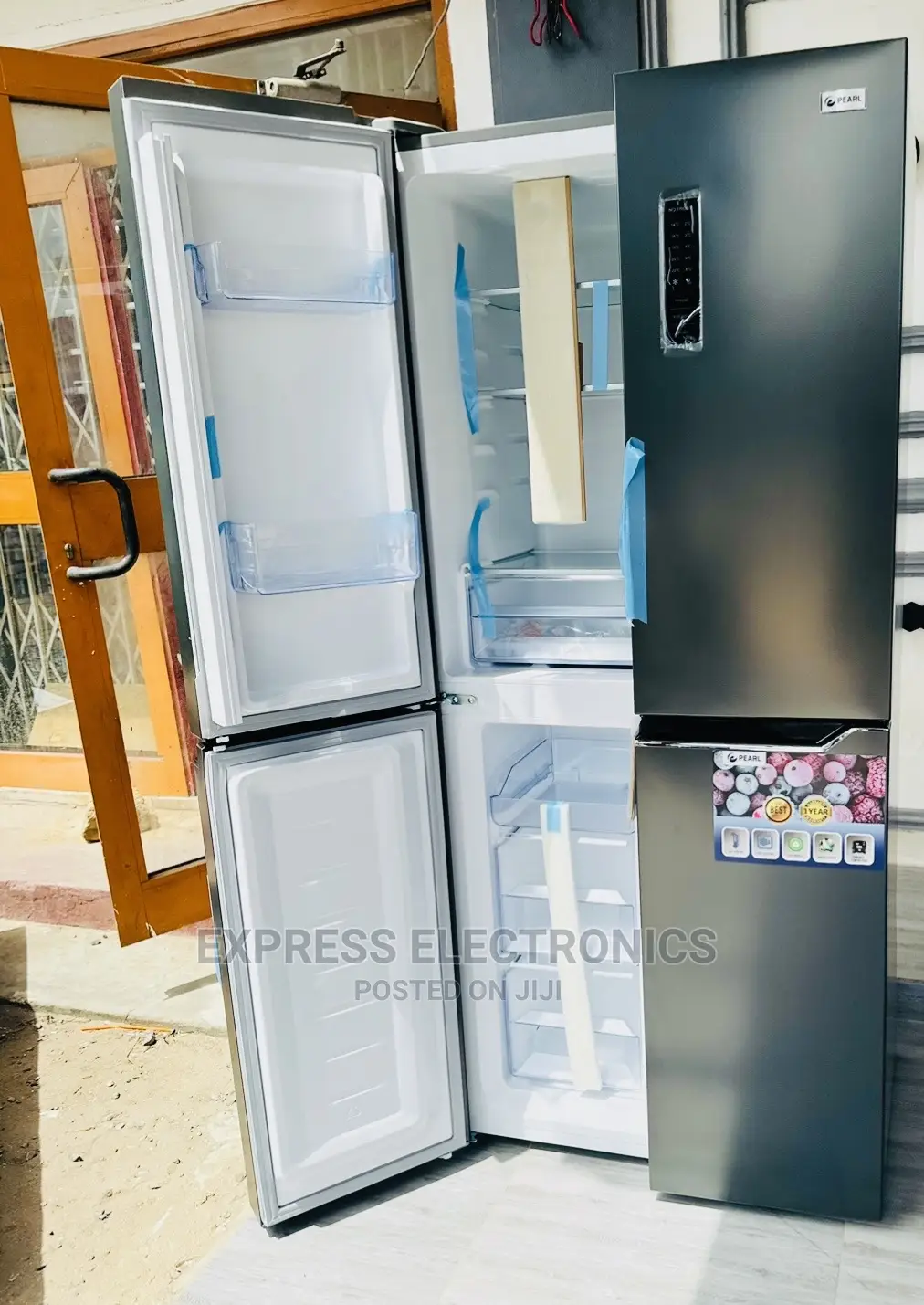 Amazing Deal on Pearl 337ltr Side by Side Fridge PF-550BSS