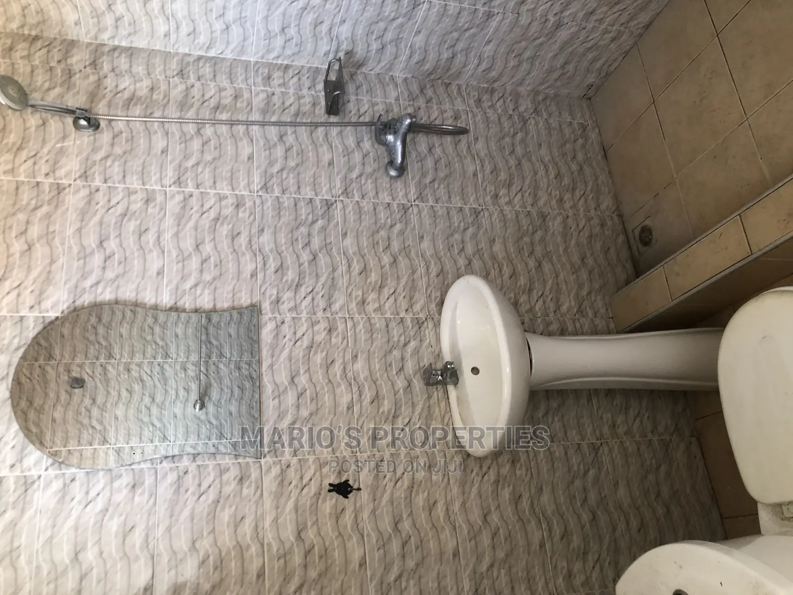 1bdrm Apartment in Mario’S Properties, East Legon for rent