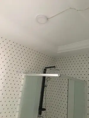 2bdrm Apartment in Close To American for rent