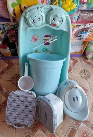 Six Pieces Baby Bath Set