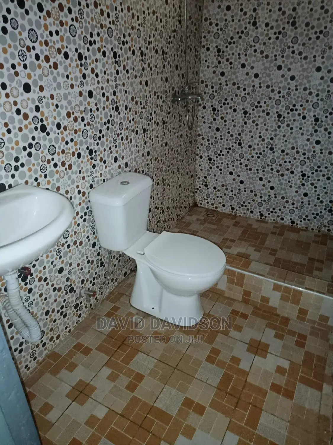 2bdrm Apartment in New Built 2 Bedroom, Tema Metropolitan for rent