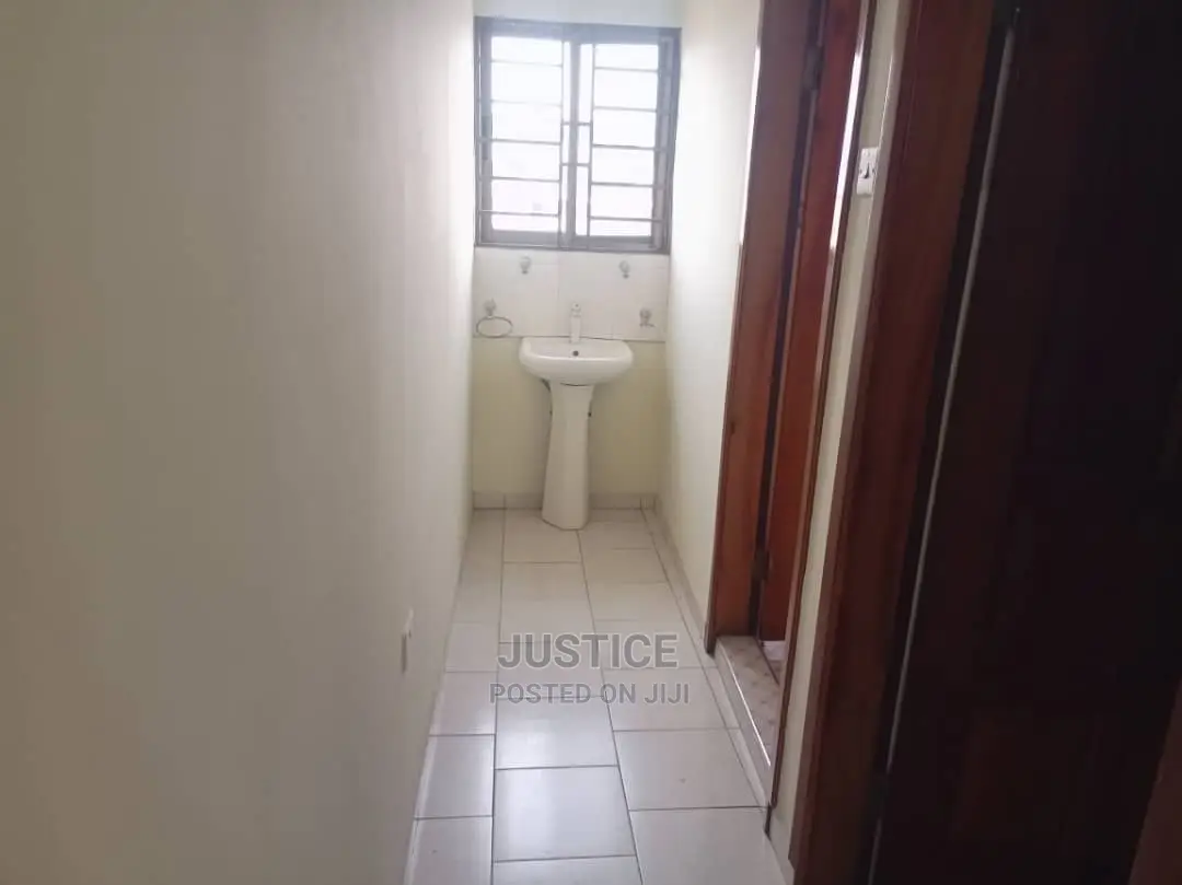 2bdrm Apartment in Dzorwulu for rent
