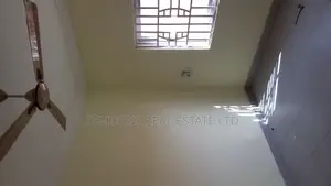1bdrm Duplex in De-Icons Real Estate, Awutu Senya East Municipal
