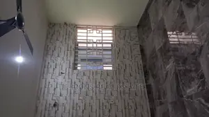1bdrm Duplex in De-Icons Real Estate, Awutu Senya East Municipal