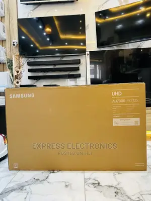 Triliminous Display UHD Smart Samsung Au7172 50”Tv
