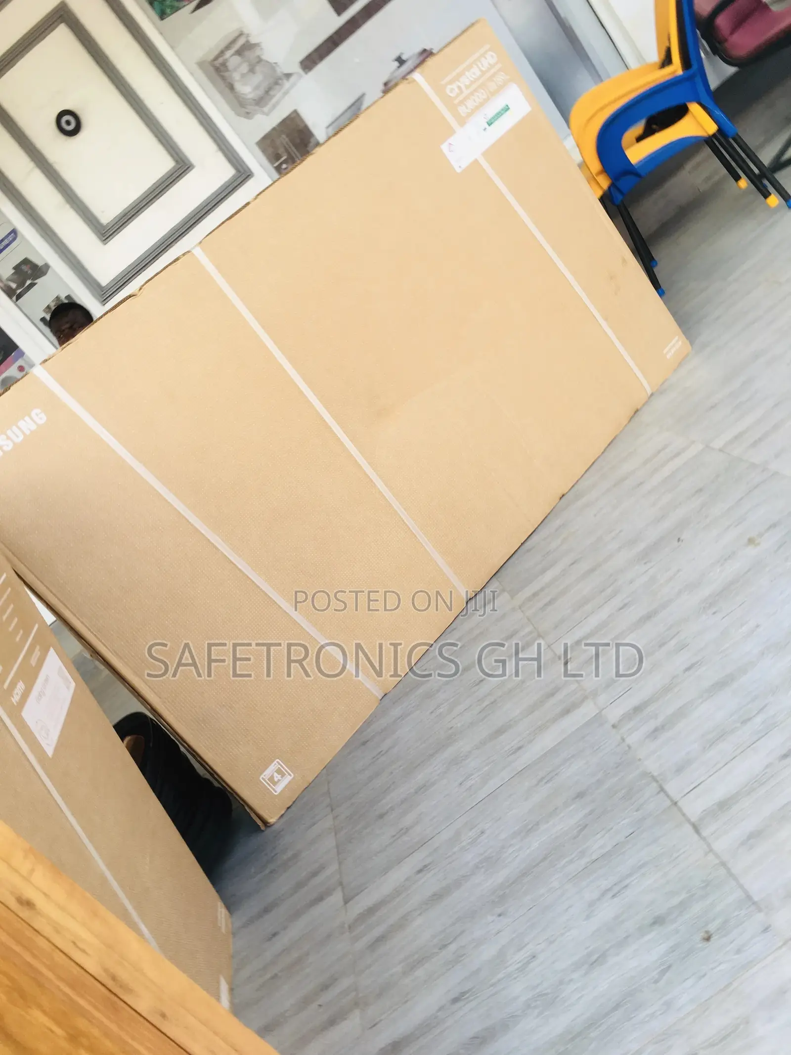 Have Fun With 85” LED BU80 Samsung Tv
