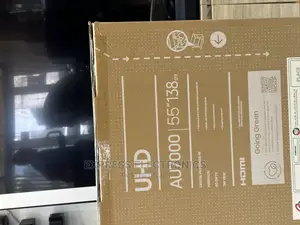 Triliminous Display UHD Smart Samsung 55”Au7172 Tv