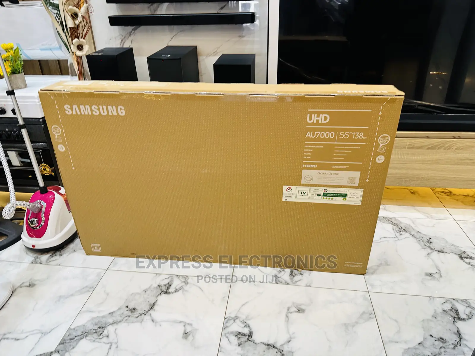 Vivid Full True Picture UHD Samsung Au7000 55” Tv