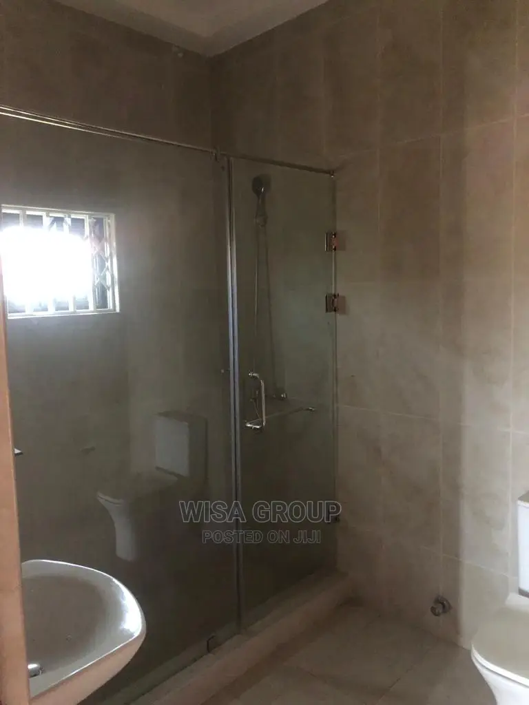 4bdrm Duplex in Wisa Groups, Accra Metropolitan for Rent
