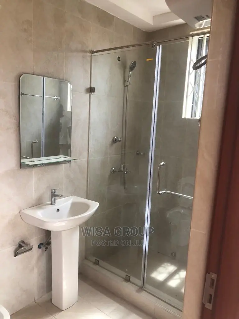 4bdrm Duplex in Wisa Groups, Accra Metropolitan for Rent