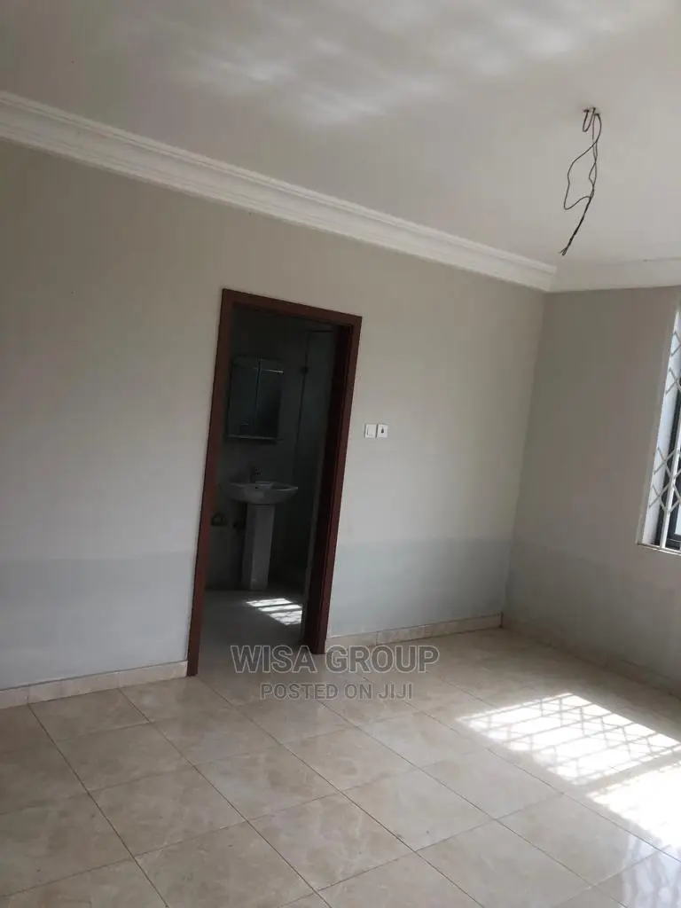 4bdrm Duplex in Wisa Groups, Accra Metropolitan for Rent
