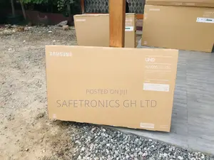 Stay Entertained With Samsung 50” LED Au70
