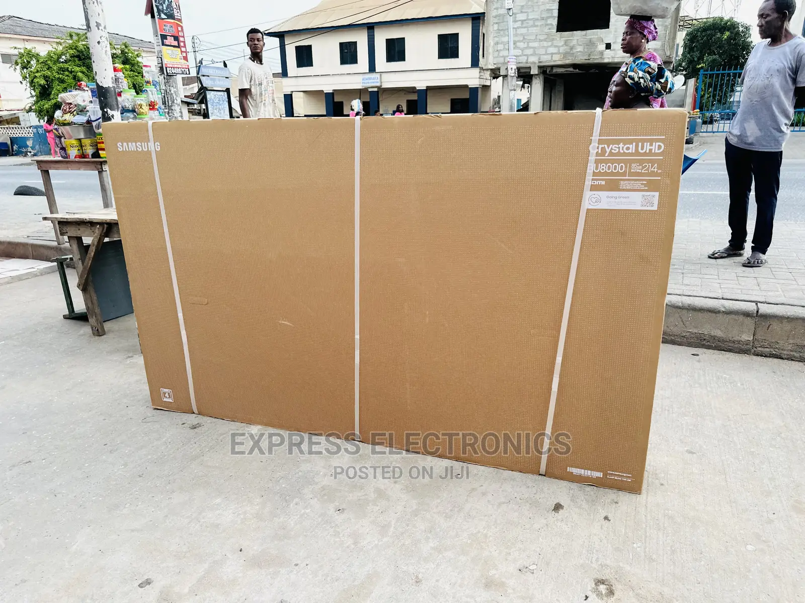 True Cinema Experience Series (2022) Model 85”UHD Samsung