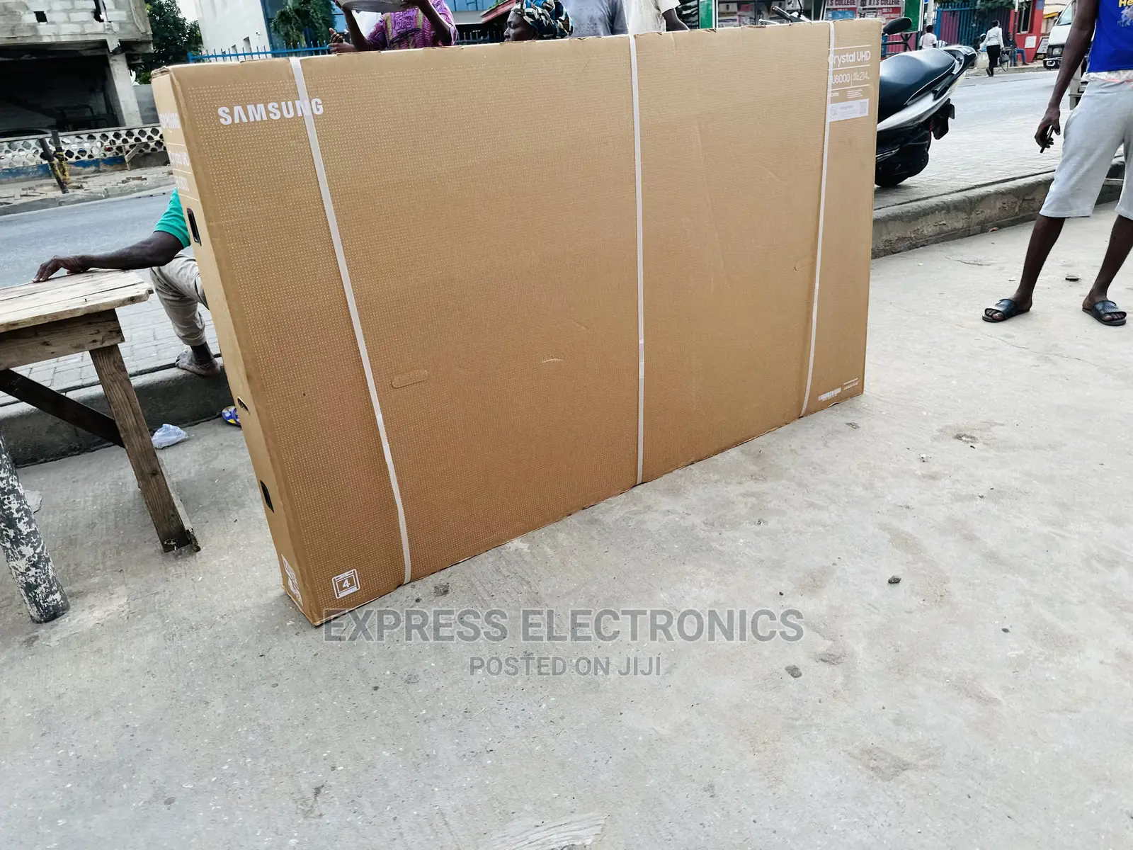 Friendly Budget Bu8000 85”Samsung UHD Tv