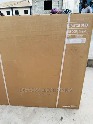 Crystal UHD Real Smart Samsung 85”Bu8000 Tv