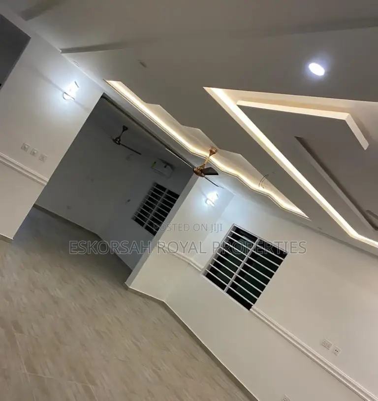 4bdrm House in Agbogba Police for rent