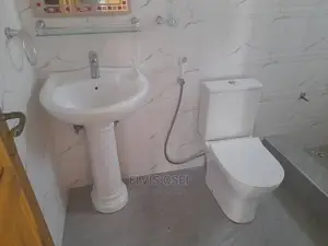 2bdrm Apartment in Telecom, Gbawe for rent