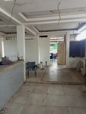 Store/Office for Sale at a Good Point