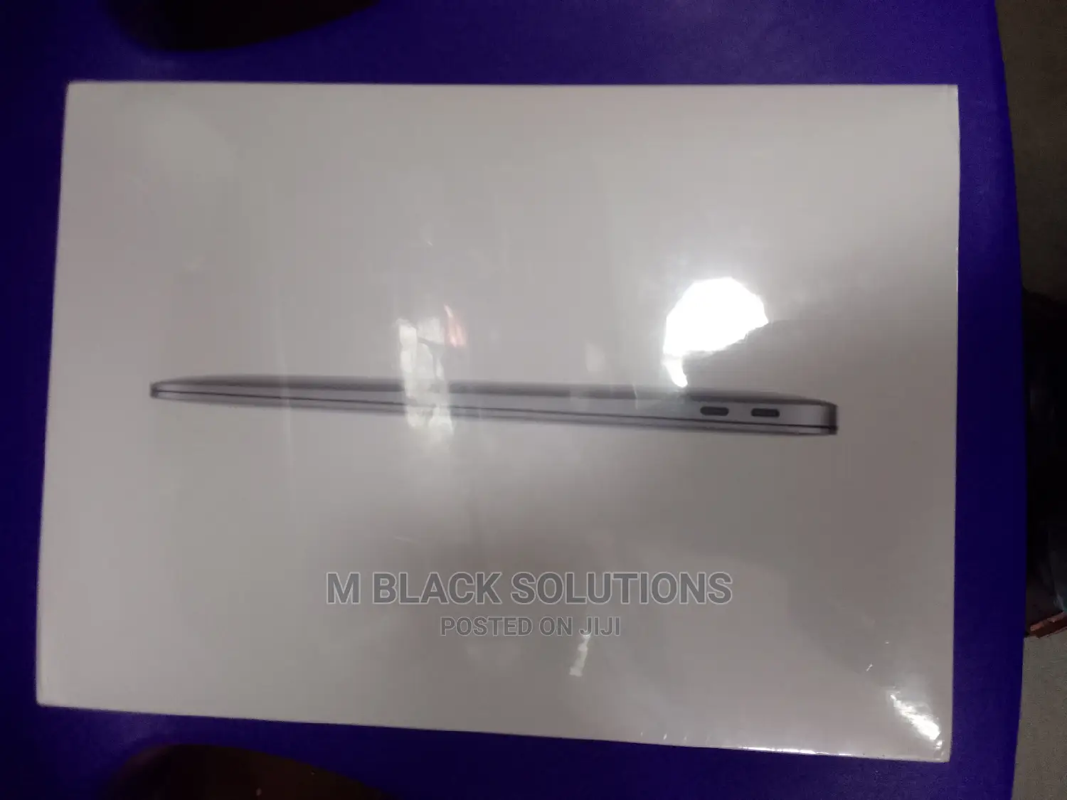 New Laptop Apple MacBook Air 8GB Apple M1 SSD 256GB