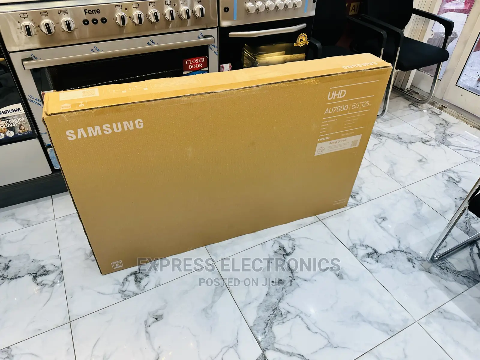 Vivid Wide Enhanced View UHD Samsung 50”Au7000 Smart