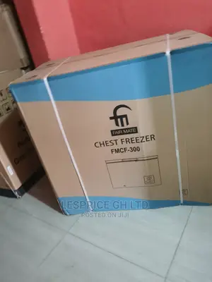 Awesome Fairmate Chest Freezer 200L