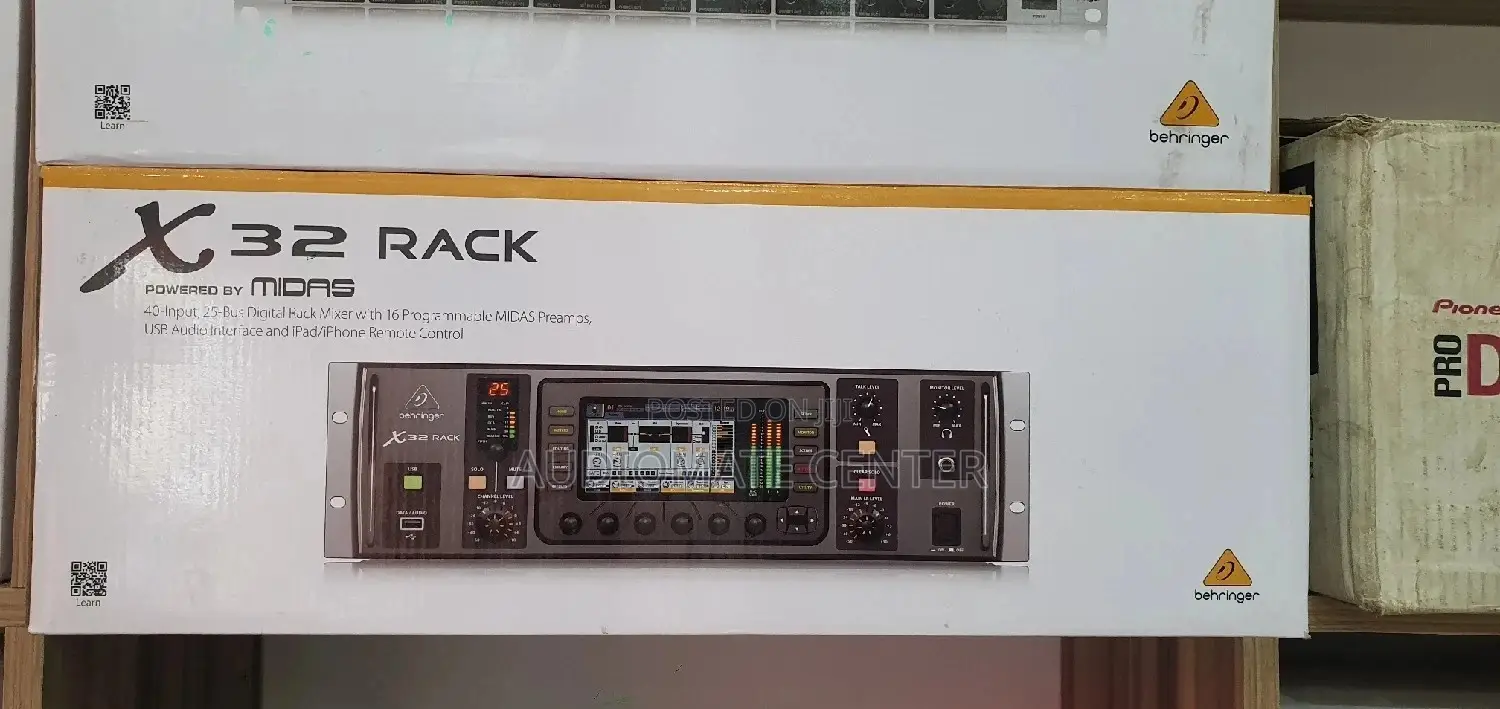 Behringer X32 Rack