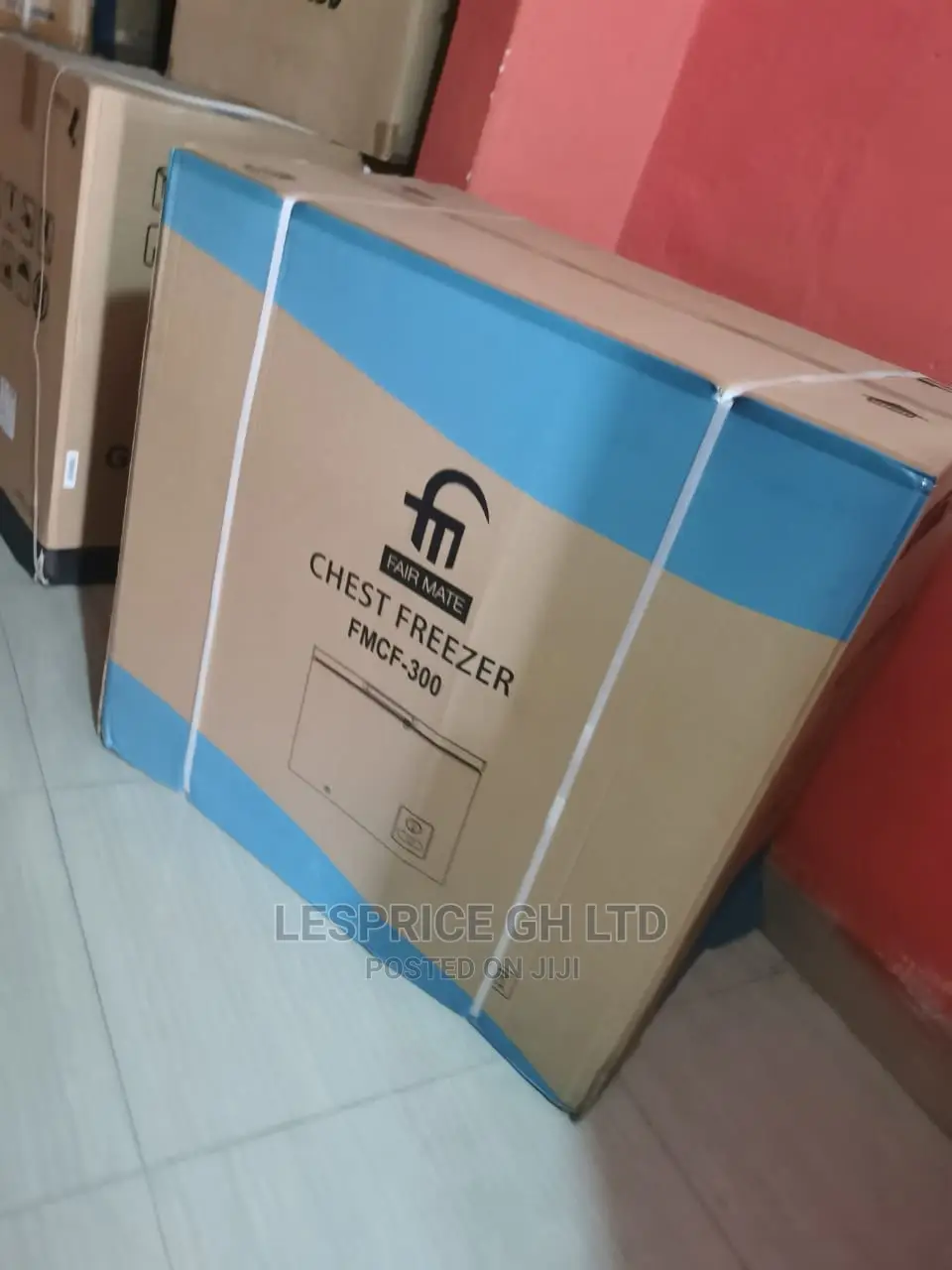 Durable Fairmate Chest Freezer 200L