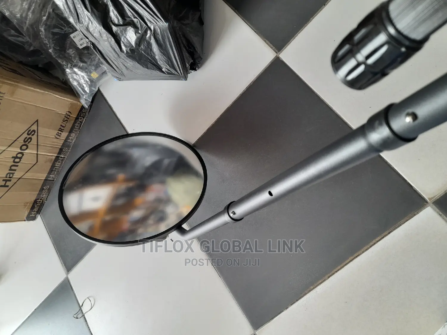 Car Mirror Inspector/Scanner