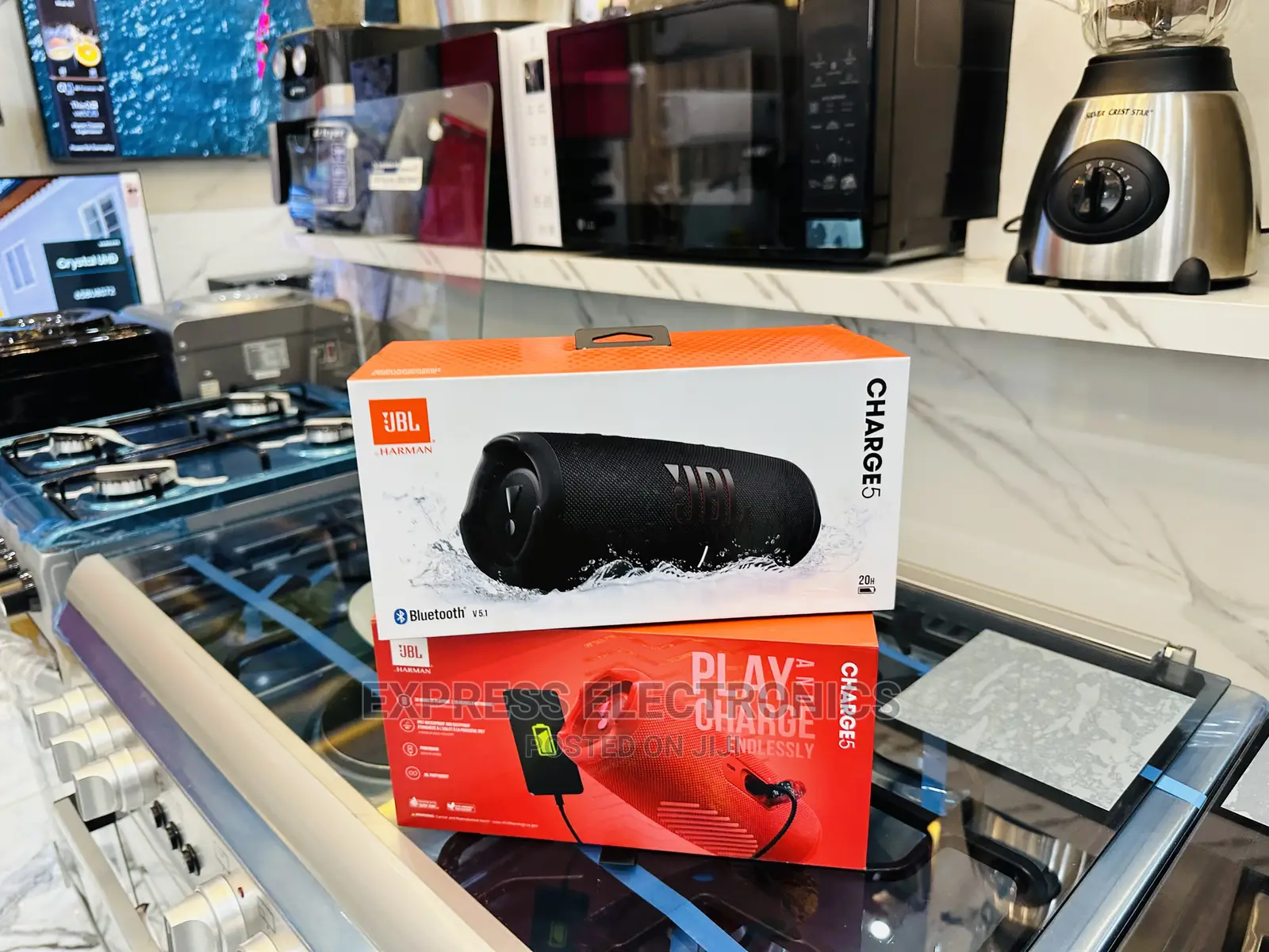 Built in Power Bank Charge 5 Bluetooth Speaker JBL