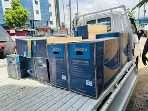 Airslim Ultra Unique Split R410 Gas Midea 2.5hp AC