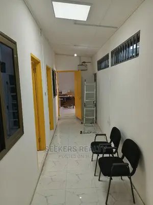 3bdrm Apartment in Seekers Realty, Osu for Rent