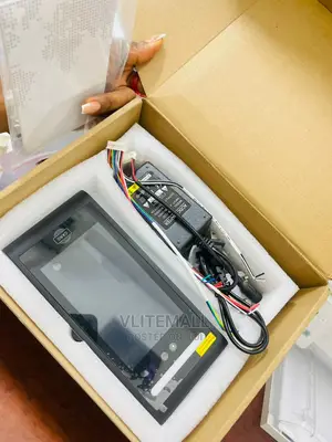 Face Dynamic Attendance Machine (RA05L)
