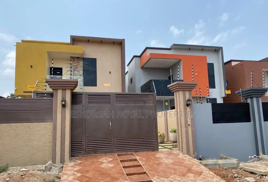 4bdrm House in Agbogba Police for rent