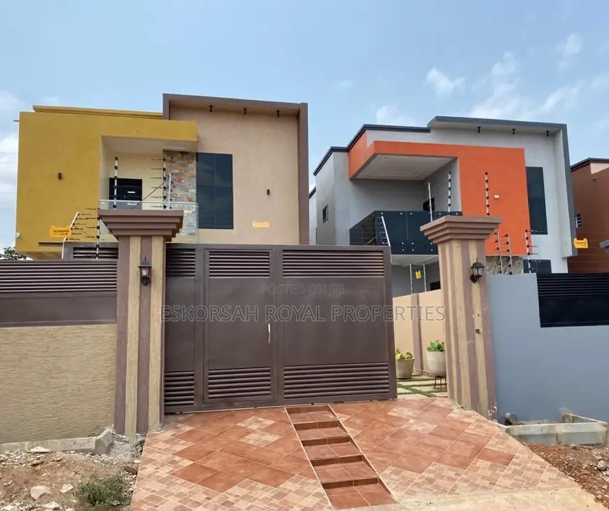 4bdrm House in Agbogba Police for rent