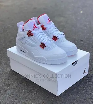 Air Jordon 4 Metallic