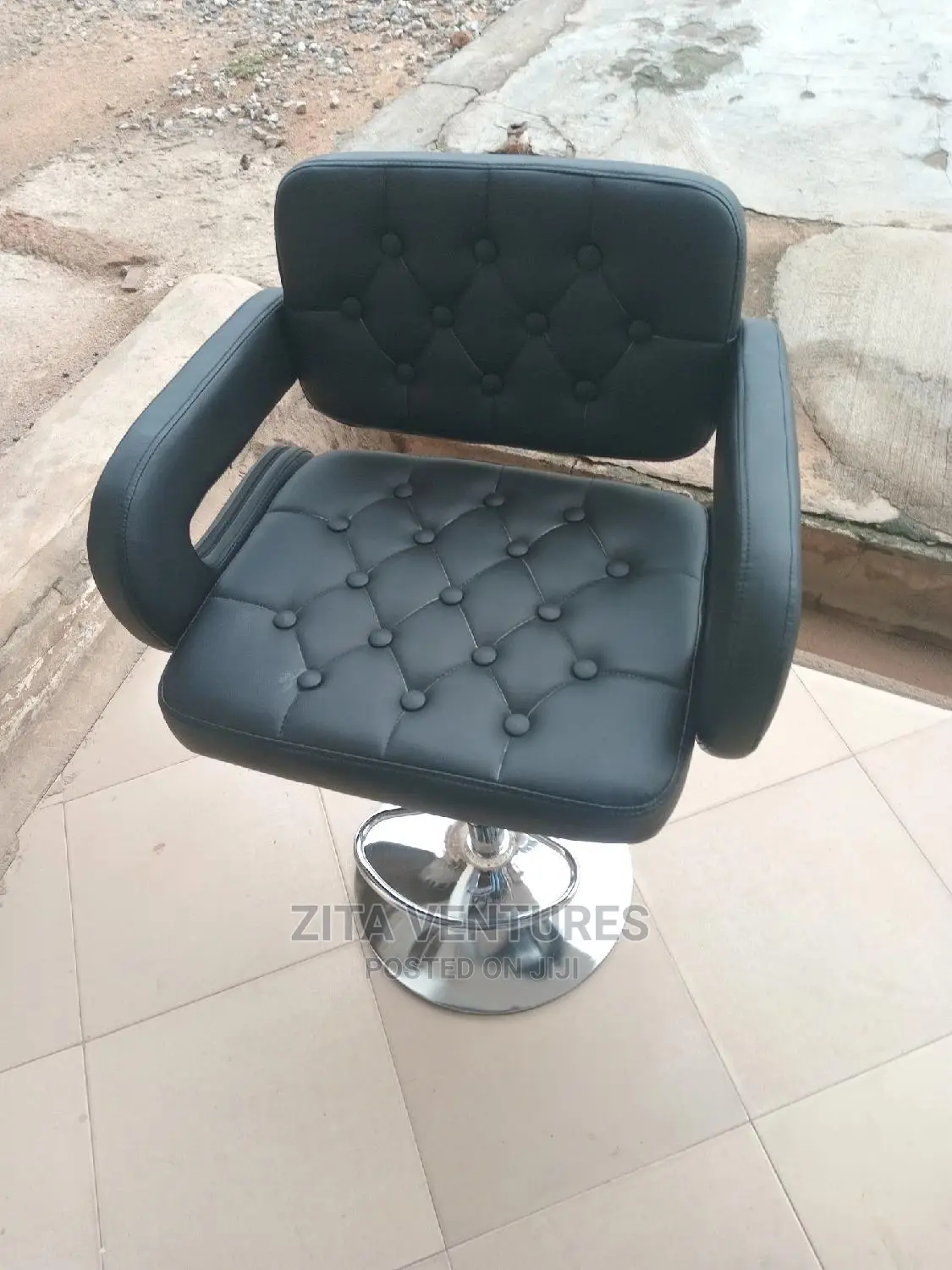 Bar Chairs With Backrest