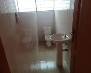 3bdrm House in Nyamekye Junction, Nyanmekye for Rent