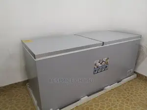 Exclusive Pearl Chest Freezer 708L
