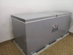 Requisite Pearl Chest Freezer 708L