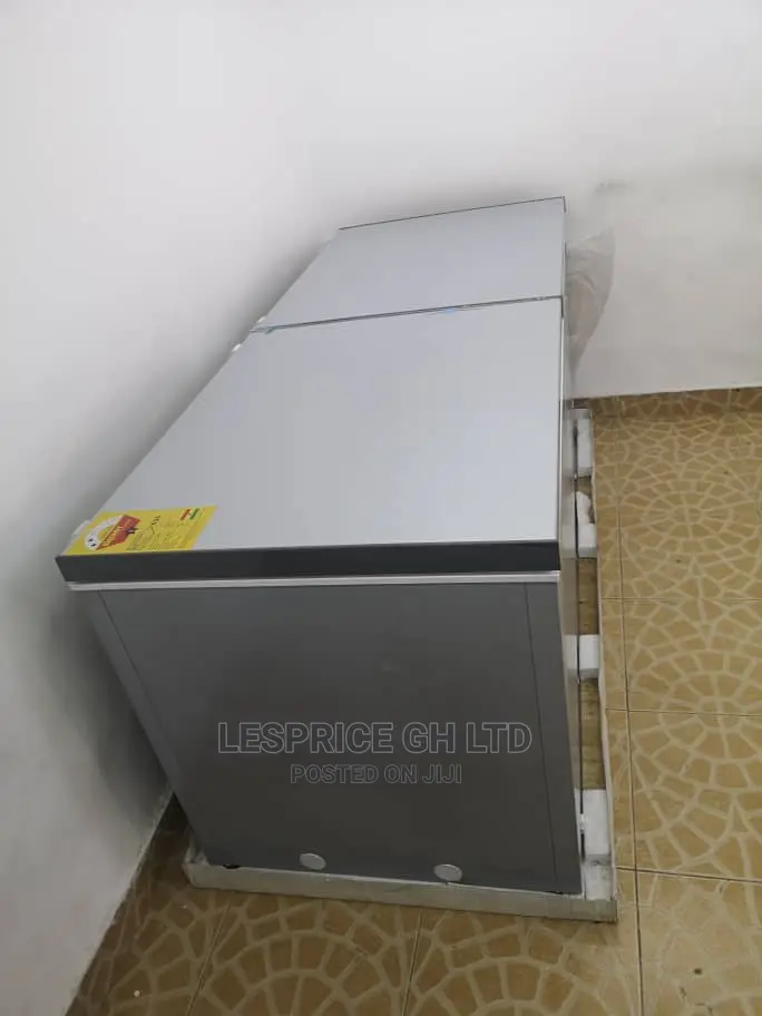 Unique Pearl Chest Freezer 708L