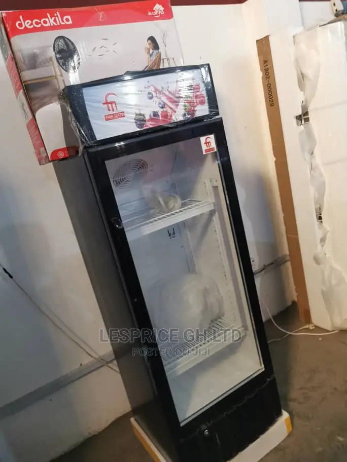 Quality Fairmate Display Fridge 190L