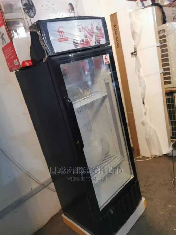 Exclusive Fairmate Display Fridge 190L