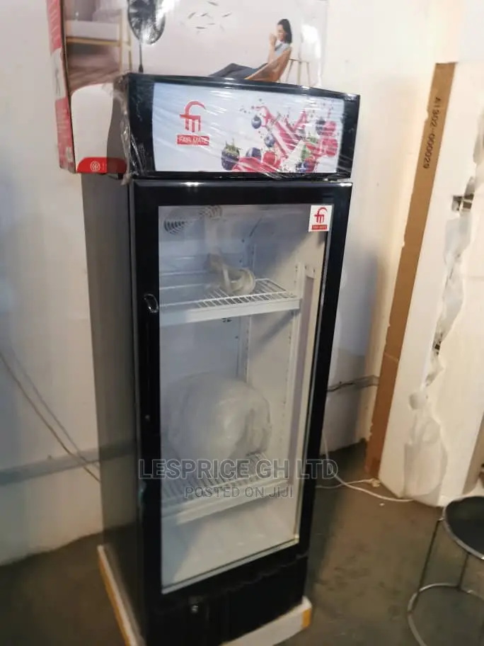 Unique Fairmate Display Fridge 190L