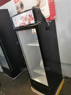 Magnificent Fairmate Display Fridge 190L