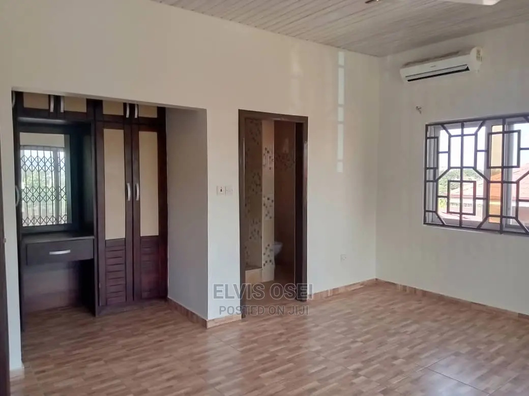 3bdrm House in Acp, Pokuase for Rent